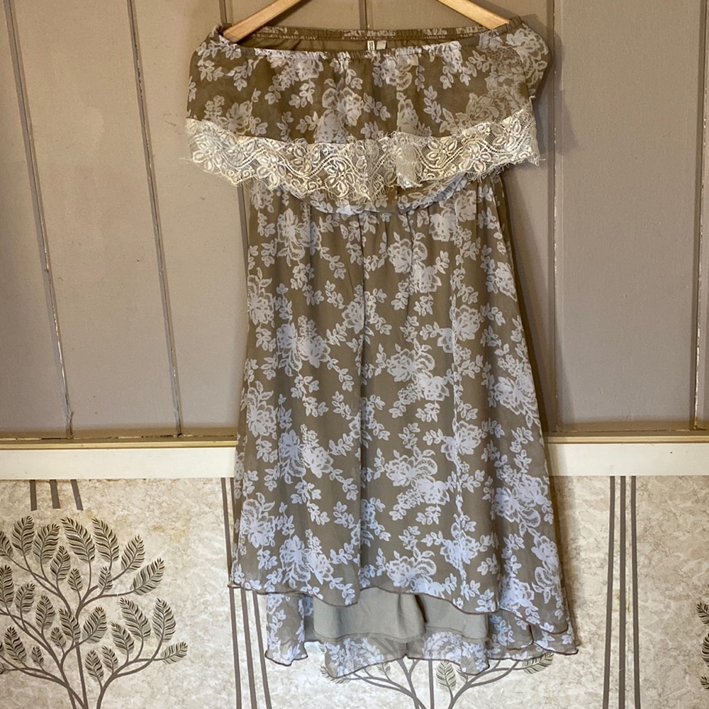 STUDIO Y stunning boho strapless party dress with slight high-low